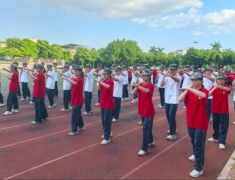 沁润每个心灵以学生为本打造高效讲堂师
